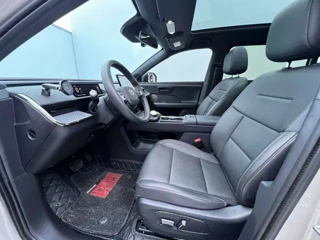 Toyota BoZhi 3X — Фото автомобиля 10