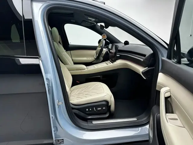 NIO NIO ES6 2025 75kWh — Фото автомобиля 10