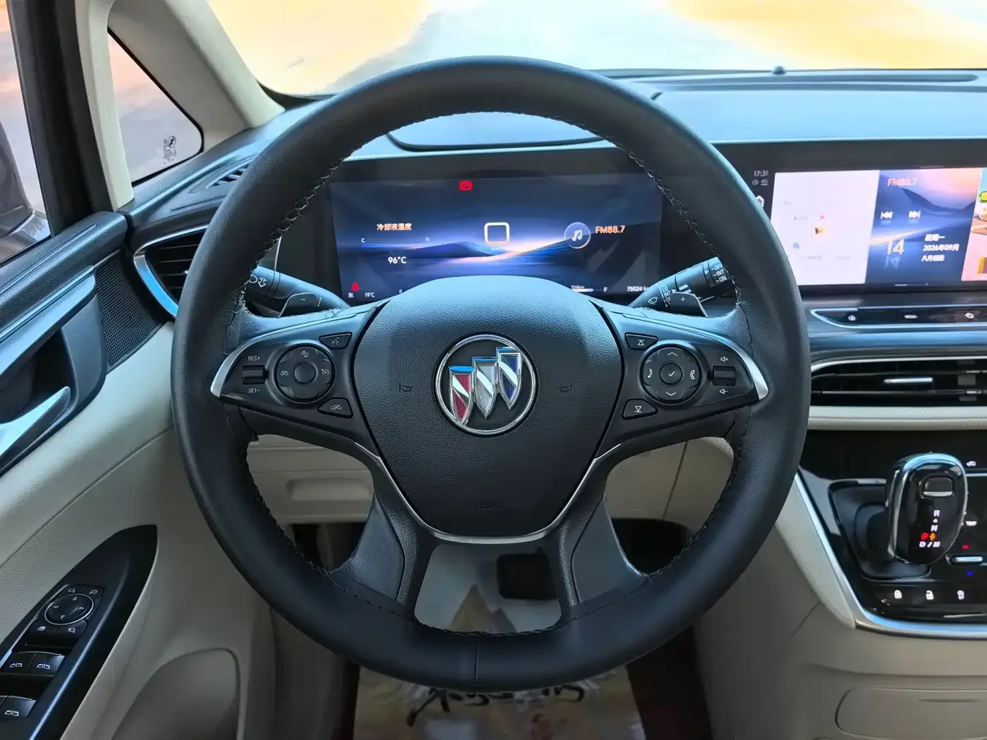 Buick Buick GL8 2023 ES Landmaster Exclusive — Фото автомобиля 13