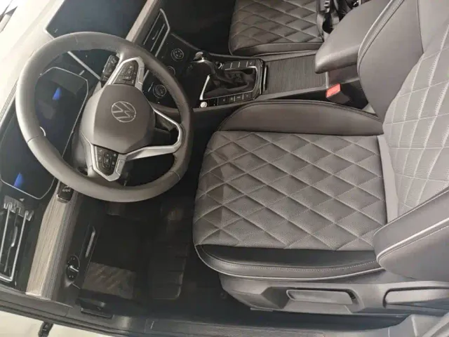 Volkswagen Sagitar — Фото автомобиля 15