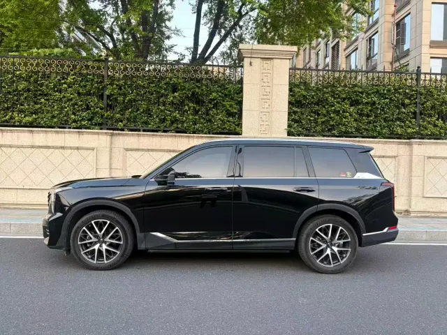 GAC Trumpchi GS8 — Фото автомобиля 3