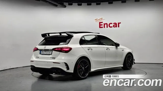 Mercedes-Benz A-Class — Фото автомобиля 2