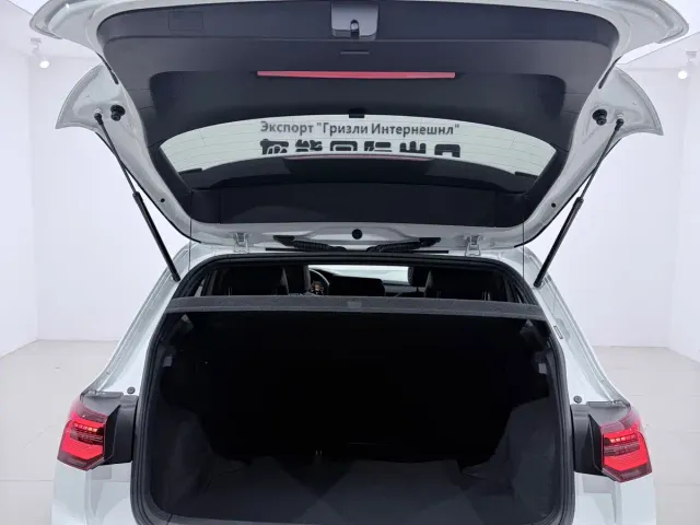 Volkswagen Golf — Фото автомобиля 17