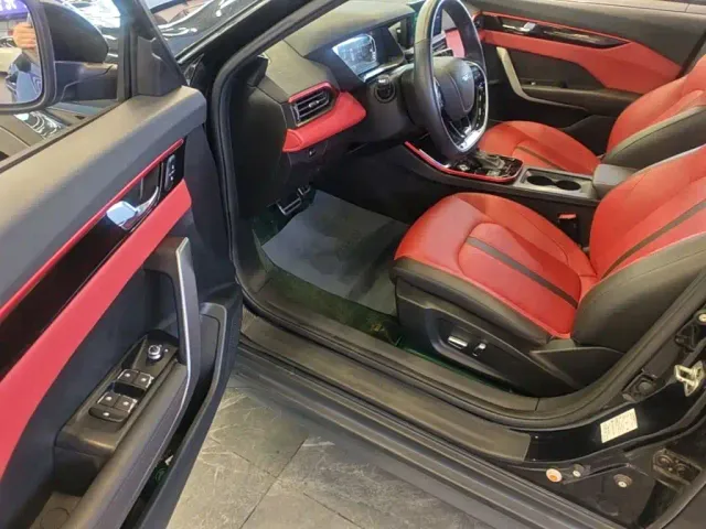 Dongfeng Aeolus Yixuan GS 2021 230T Auto Chasing Glory Samurai Edition — Фото автомобиля 15
