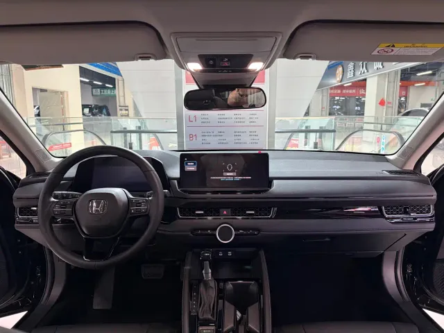Honda Inspire — Фото автомобиля 6