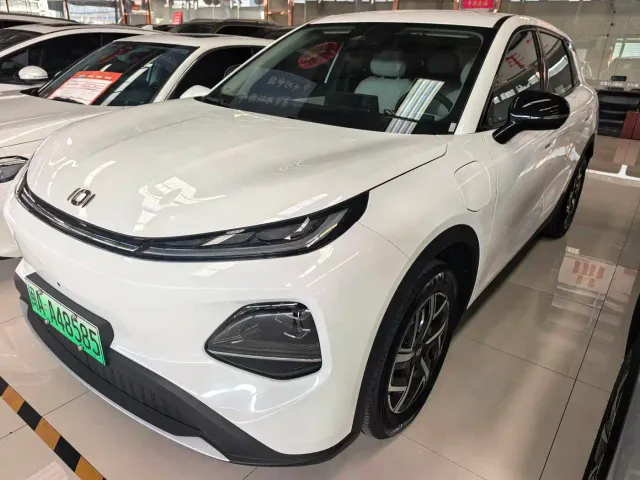Фотография автомобиля — Changan Qiyuan Q05