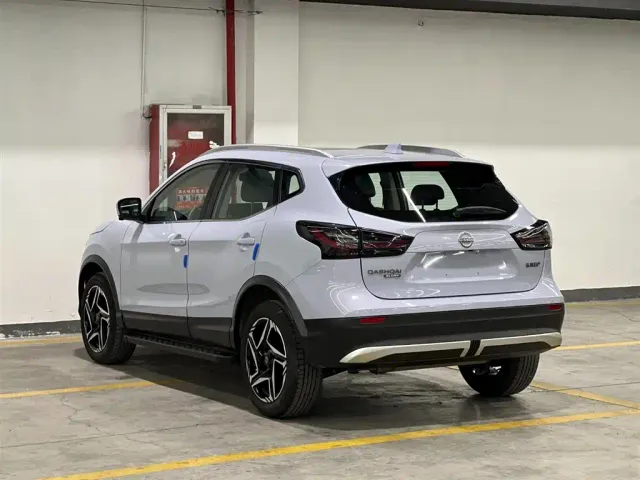 Nissan Qashqai — Фото автомобиля 4