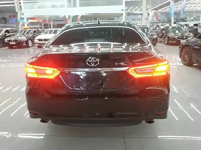 Toyota Camry 2021 2.0G Luxury Edition — Фото автомобиля 5