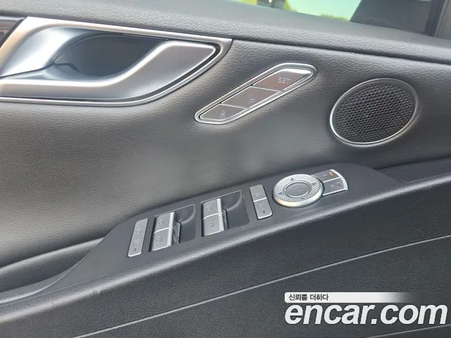 Genesis G80 RG3 — Фото автомобиля 13