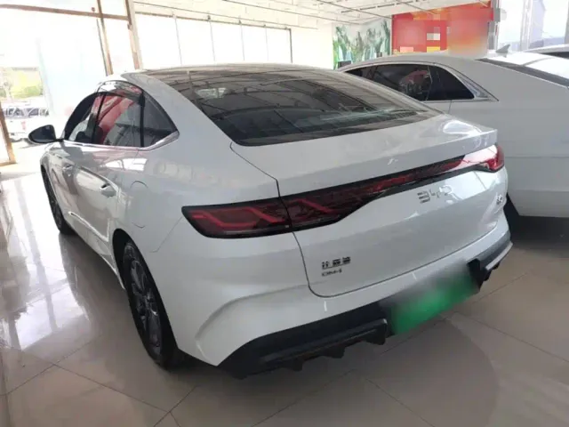 BYD Qin L — Фото автомобиля 4