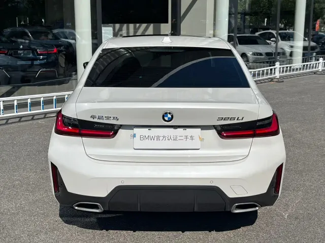 BMW 3 Series — Фото автомобиля 5