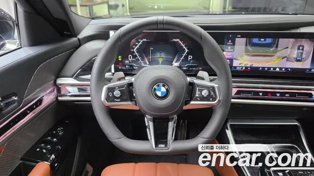 BMW 7-Series 7 серия (G70) 740i xDrive M Sport — Фото автомобиля 12