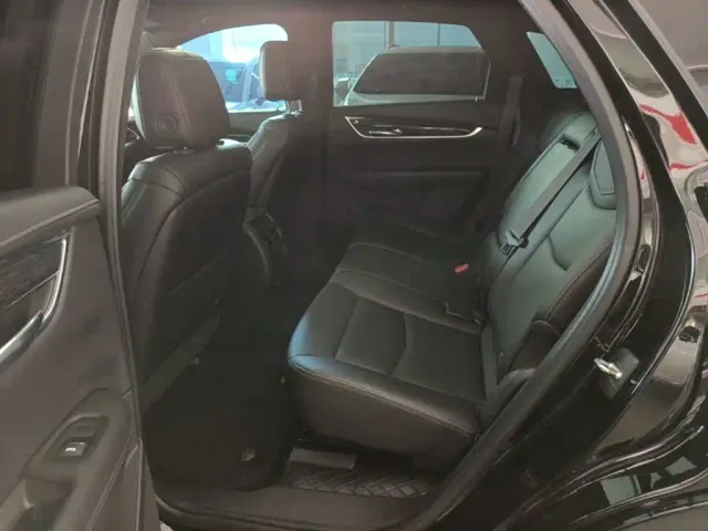 Cadillac XT5 — Фото автомобиля 16