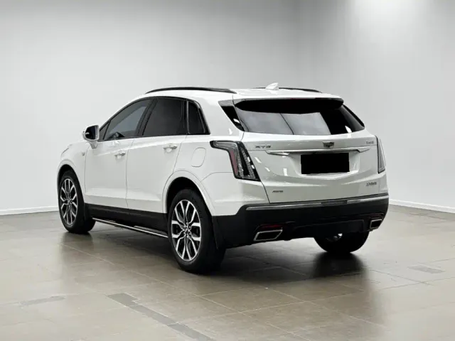 Cadillac XT5 — Фото автомобиля 7