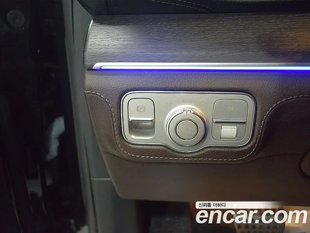 Mercedes-Benz GLS-Class — Фото автомобиля 6