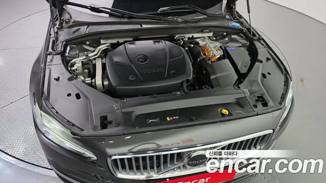 Вольво S90 — Фото автомобиля 6