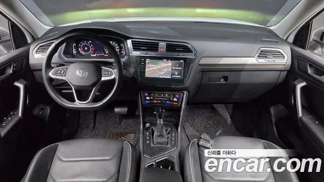 Volkswagen Tiguan — Фото автомобиля 6