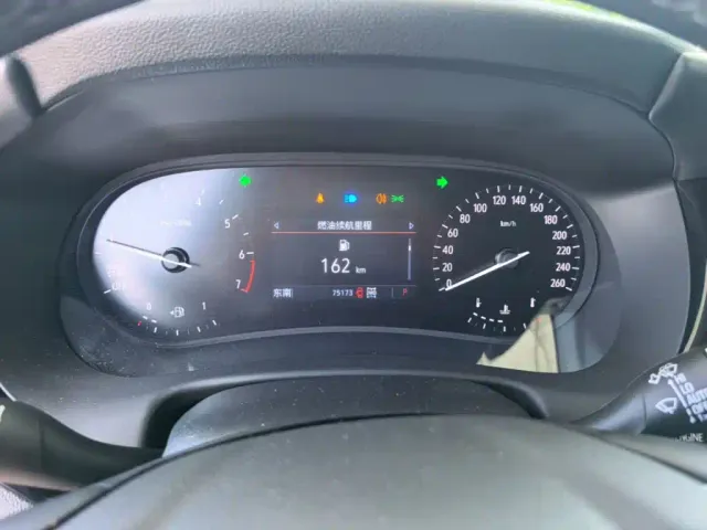 Buick Enclave — Фото автомобиля 7