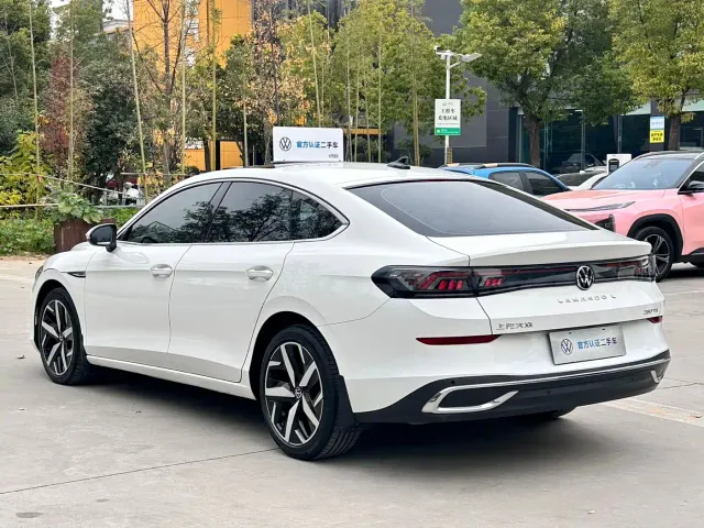 Volkswagen Lamando — Фото автомобиля 7