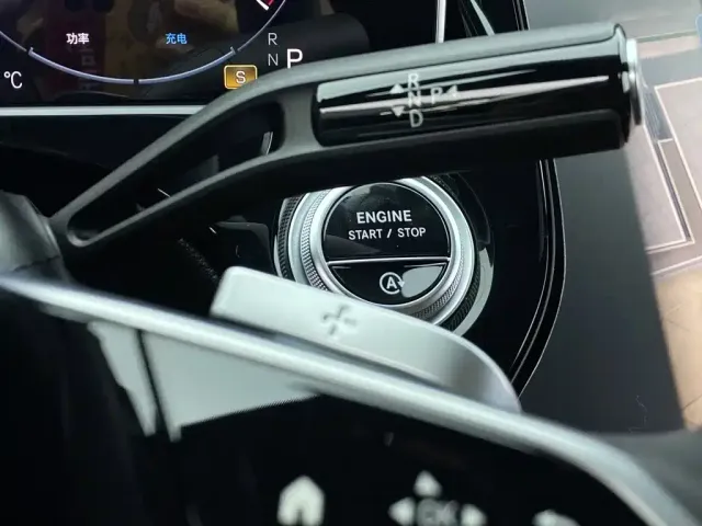 Mercedes-Benz Mercedes-Benz E-Class 2025 Facelift E 300 L Luxury — Фото автомобиля 22