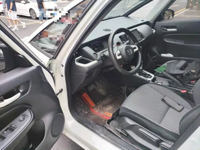 Honda Fit — Фото автомобиля 12