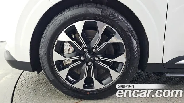 Kia Canival Carnival 4 поколение Дизель 7 мест Signature — Фото автомобиля 3
