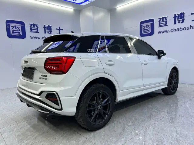 Audi Q2L — Фото автомобиля 17