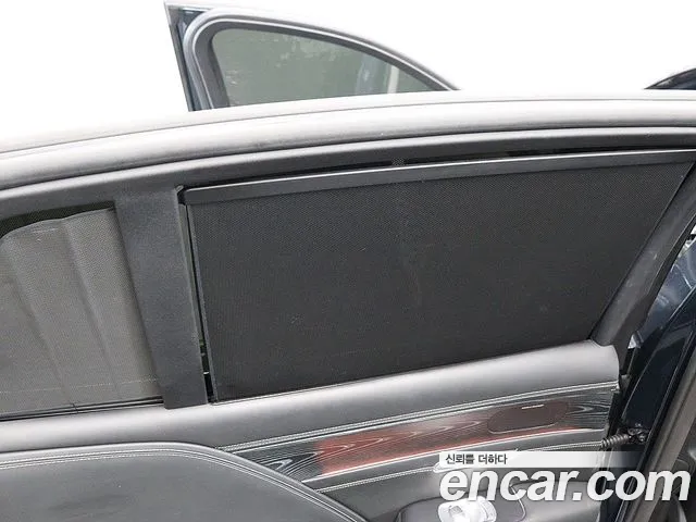 Genesis G90 Бензин 3.5 турбо AWD — Фото автомобиля 19