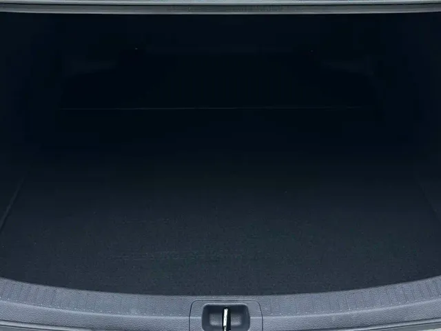 Toyota Corolla — Фото автомобиля 19