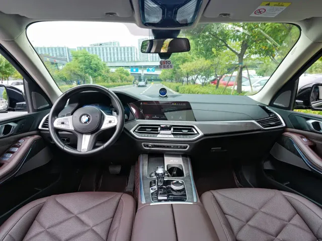 BMW X5 — Фото автомобиля 9