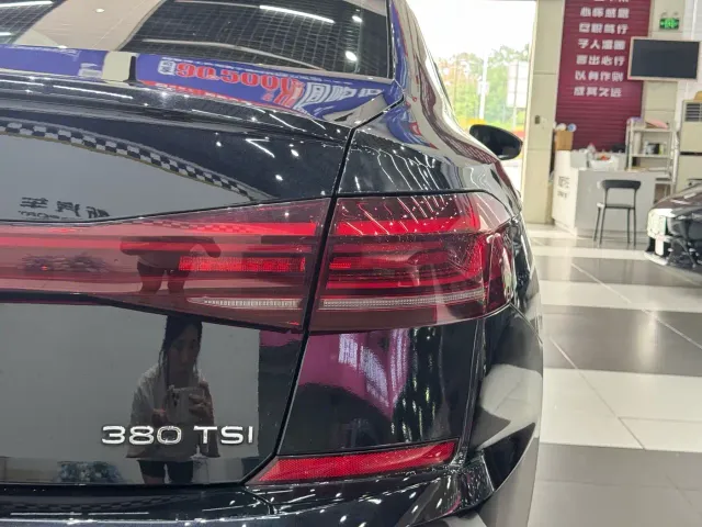 Volkswagen Passat — Фото автомобиля 8