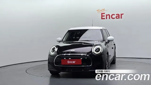 Mini Cooper Cooper 5 дверей Classic — Фото автомобиля 3