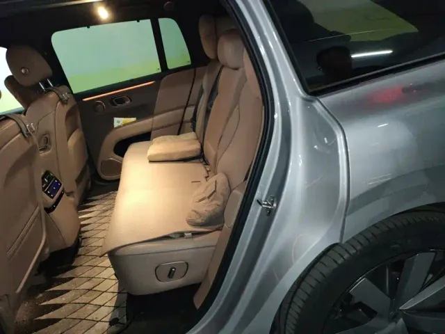 Li Auto i6 — Фото автомобиля 18
