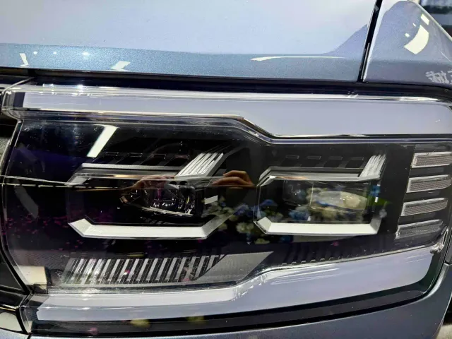 BYD FangChengBao Leopard 5 — Фото автомобиля 4