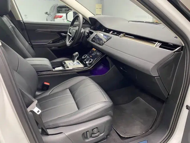Land Rover Range Rover Evoque — Фото автомобиля 17