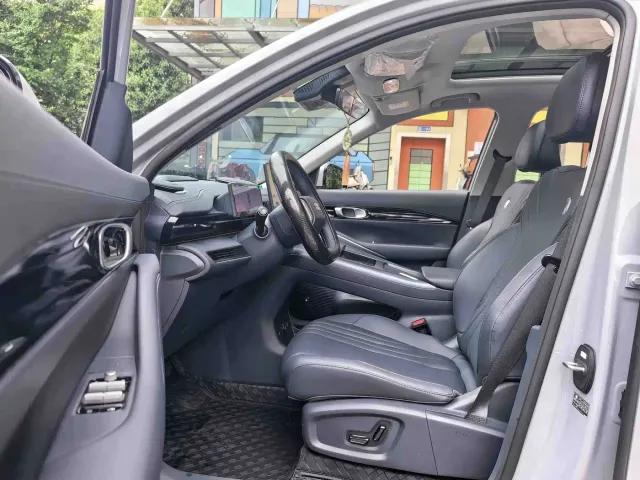Geely Galaxy E5 — Фото автомобиля 4