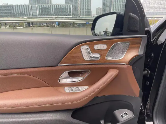 Mercedes-Benz GLE-Class — Фото автомобиля 7