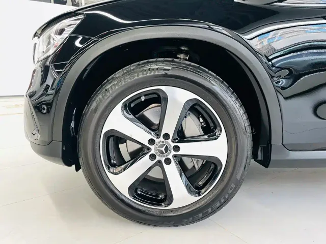 Mercedes-Benz Mercedes-Benz GLC 2022 Facelift GLC 260 L 4MATIC Dynamic — Фото автомобиля 3