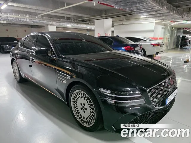 Genesis G80 RG3 — Фото автомобиля 2