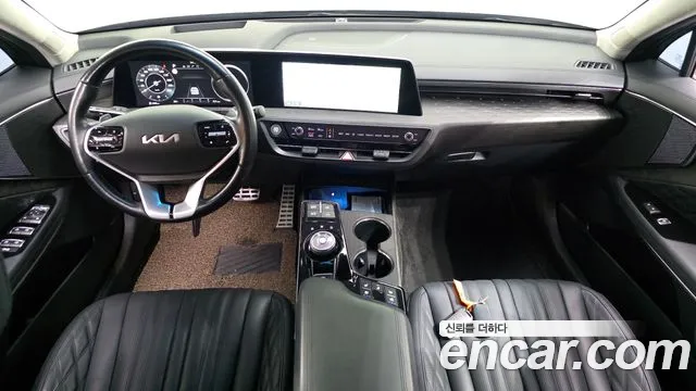 Kia K8 — Фото автомобиля 10