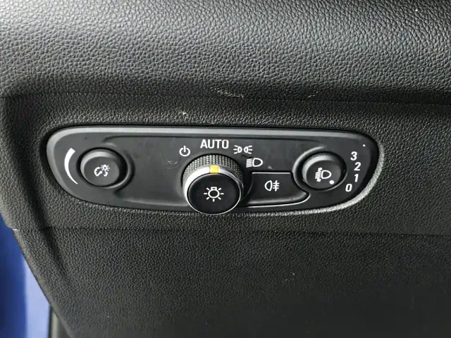 Buick Envision S — Фото автомобиля 21
