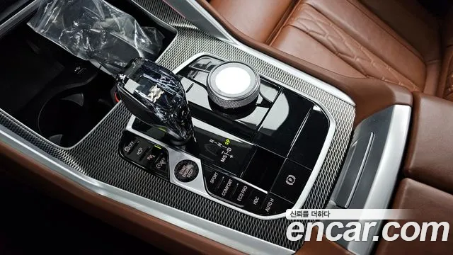 BMW X6 xDrive40i M Sport — Фото автомобиля 9