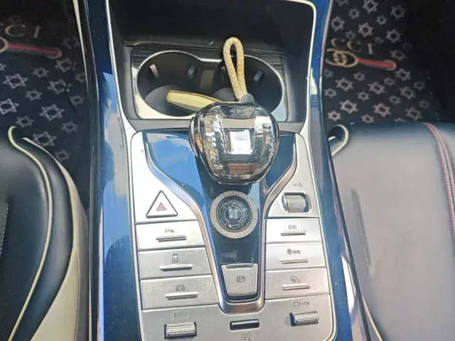 BYD Qin PLUS — Фото автомобиля 16