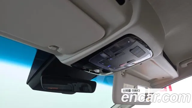 Hyundai Staria — Фото автомобиля 25