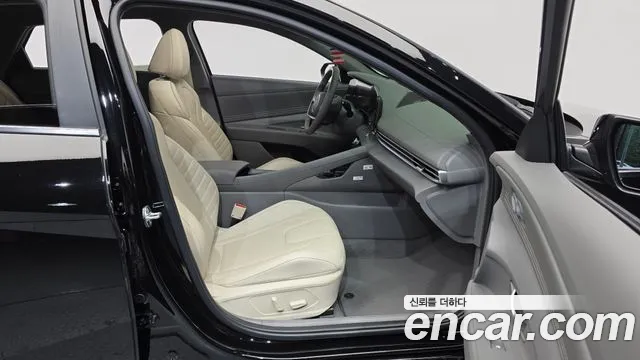 Hyundai Avante — Фото автомобиля 17