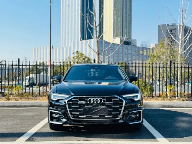Audi A6L — Фото автомобиля 2