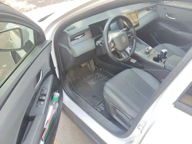BYD Qin PLUS — Фото автомобиля 12