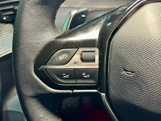 Peugeot 2008 — Фото автомобиля 11