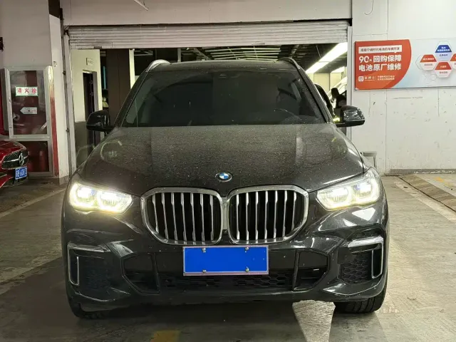 BMW X5 — Фото автомобиля 2