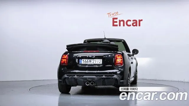MINI Cooper Convertible — Фото автомобиля 4